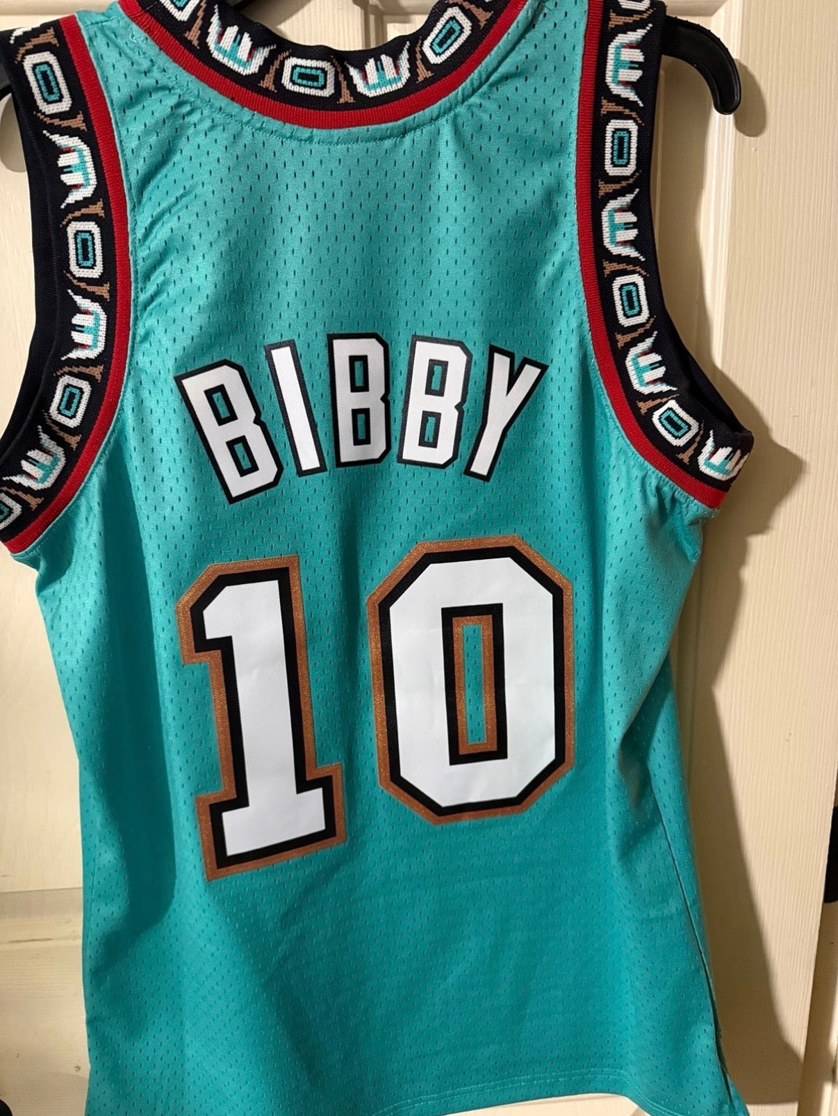 Vancouver Grizzlies Throwback Mike Bibby Jersey