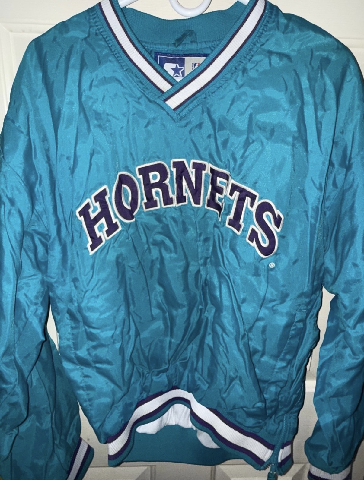 Vintage NBA Charlotte Hornets Starter Jacket